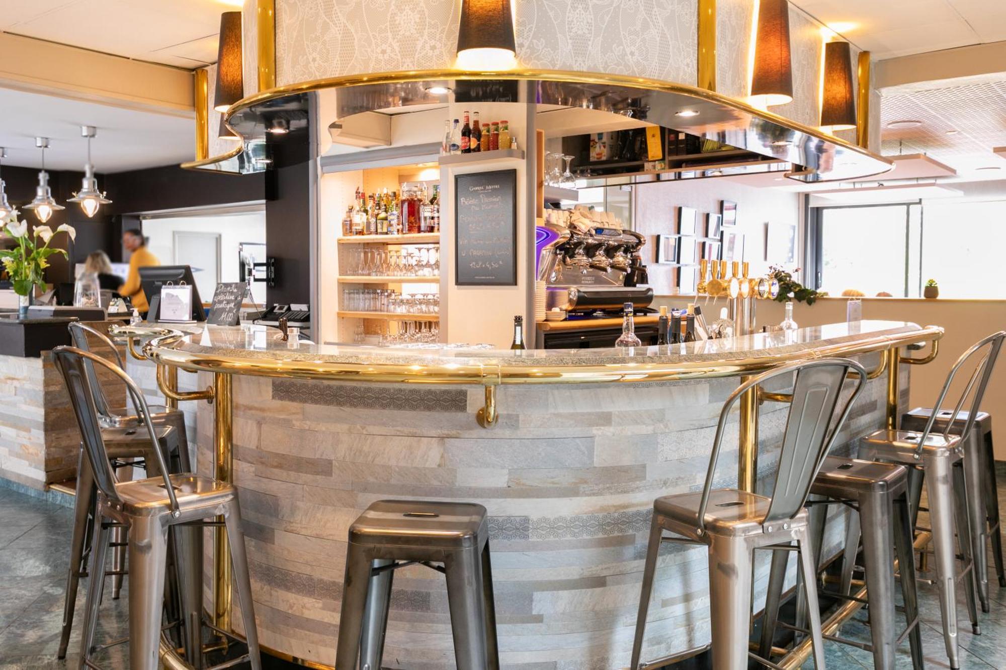 Logis, Hotel Au Chene Vert Plérin Εξωτερικό φωτογραφία